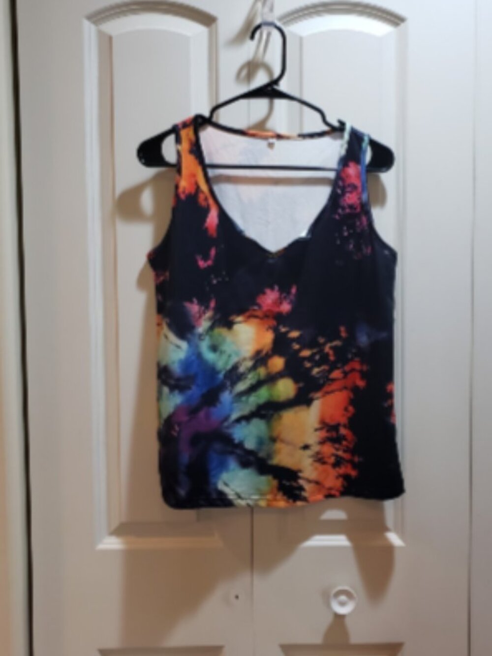 Tie-Dye Sleeveless Fitted V-Neck Multicolor Tank Top Size M